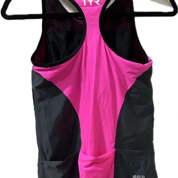 TYR Women's Triathlon Top - Pink and Black worn once - Picture 3 of 5